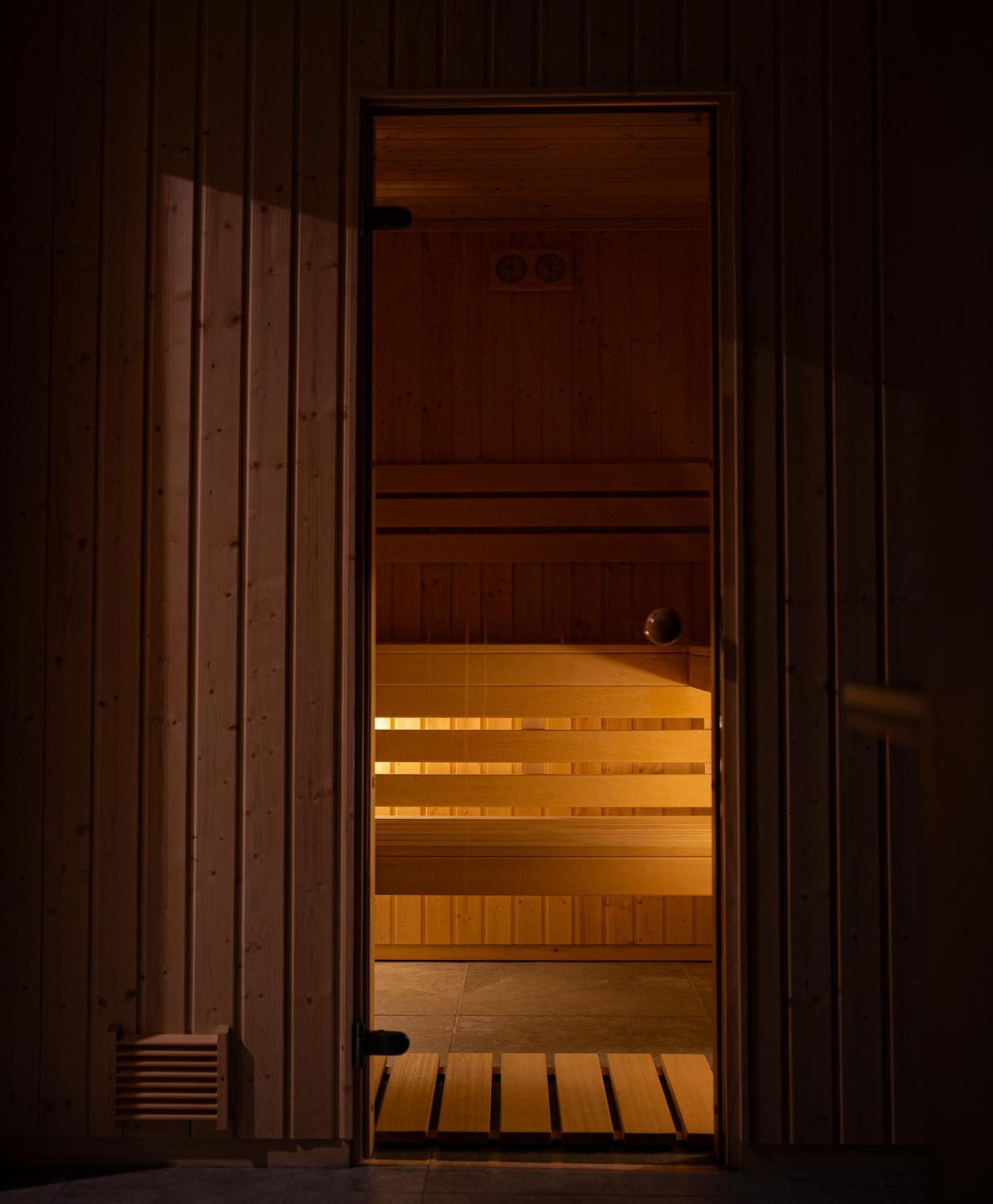 Szlakami 5 Dolin - Apartamenty Obok Doliny Strazyskiej - Sauna I Parking Gratis! ザコパネ エクステリア 写真